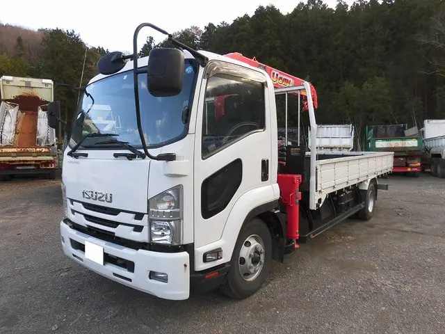 いすゞ フォワード TKG-FRR90S2(2WD)の写真1