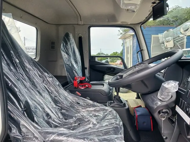 三菱 ファイター 2KG-FK62F(2WD)の写真7