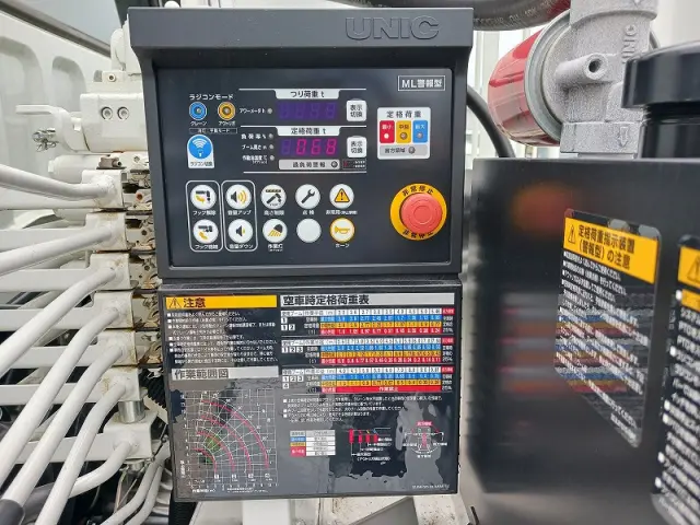 三菱 ファイター 2KG-FK62F(2WD)の写真16