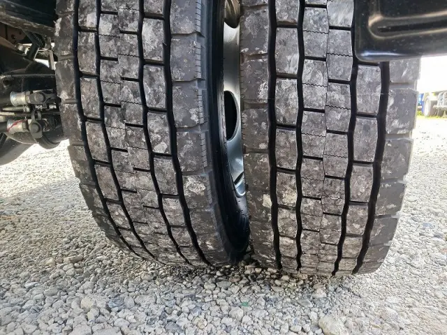 三菱 ファイター 2KG-FK62F(2WD)の写真32