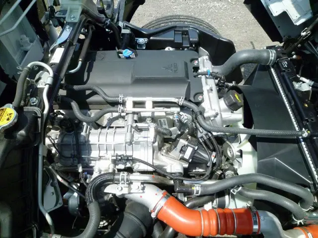 三菱 キャンター 2PG-FEB80(2WD)の写真8