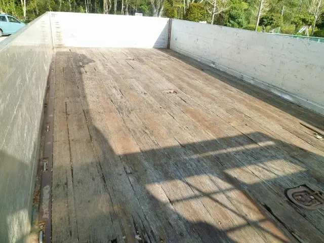 日野 レンジャー SKG-FD9JLAA(2WD)の写真4