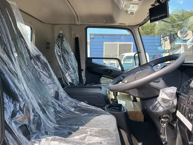 三菱 ファイター 2KG-FK62F(2WD)の写真7