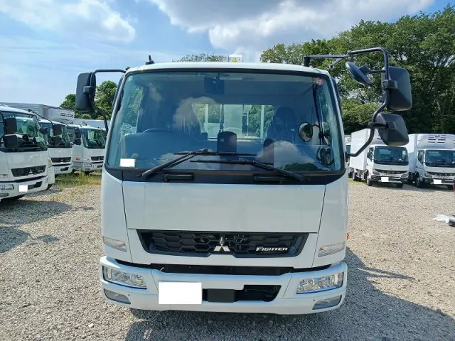 三菱 ファイター 2KG-FK62F(2WD)の写真11