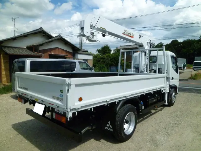 三菱 キャンター 2RG-FEA80(2WD)の写真2