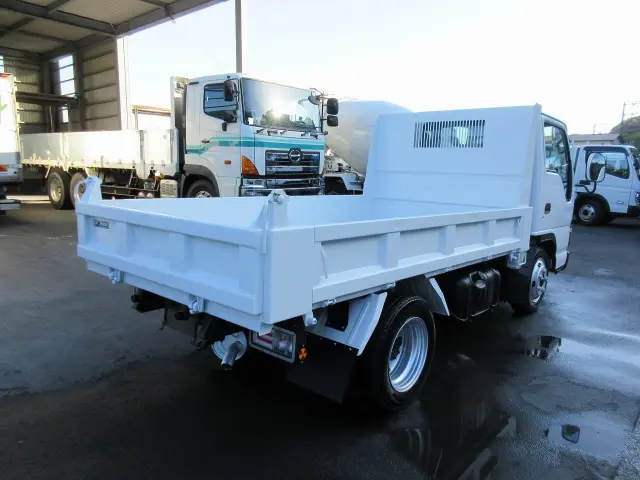 日産 アトラス PB-AKR81AD(2WD)の写真2