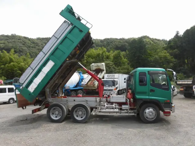 いすゞ フォワード PJ-FVZ34L4改(6x4)の写真6