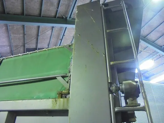 いすゞ ギガ PJ-CXZ51K6(6x4)の写真5