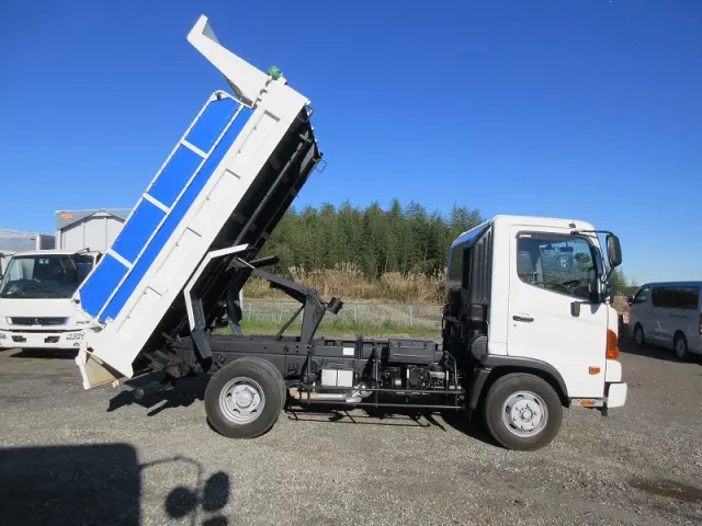 日野 レンジャー TKG-FC9JCAP(2WD)の写真5