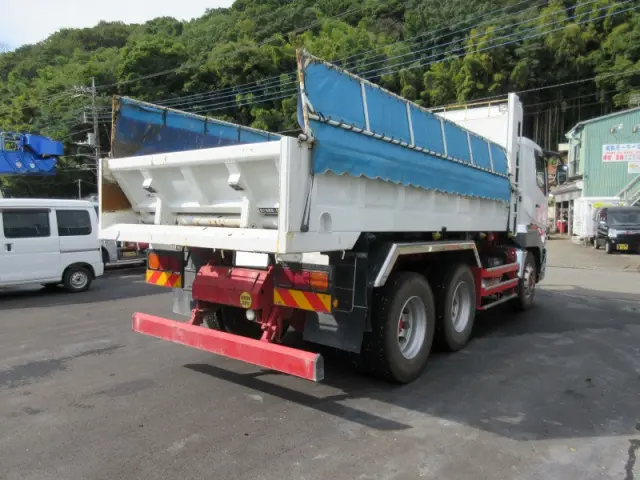 三菱 スーパーグレート QKG-FV50VX(6x4)の写真2