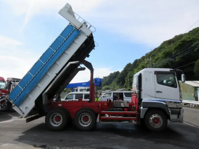 三菱 スーパーグレート QKG-FV50VX(6x4)の写真4