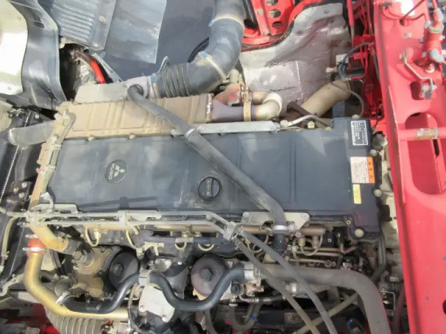 三菱 スーパーグレート QKG-FV50VX(6x4)の写真8