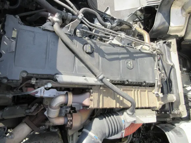 三菱 スーパーグレート QKG-FV50VX(6x4)の写真8