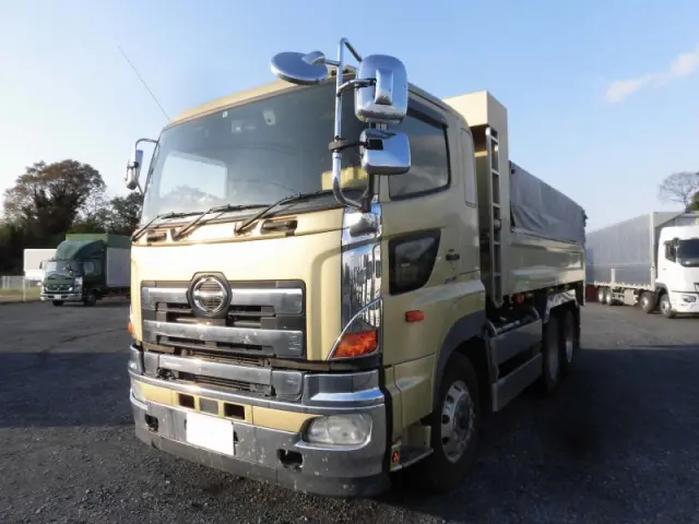 日野 プロフィア QPG-FS1AKDA(6x4)の写真1