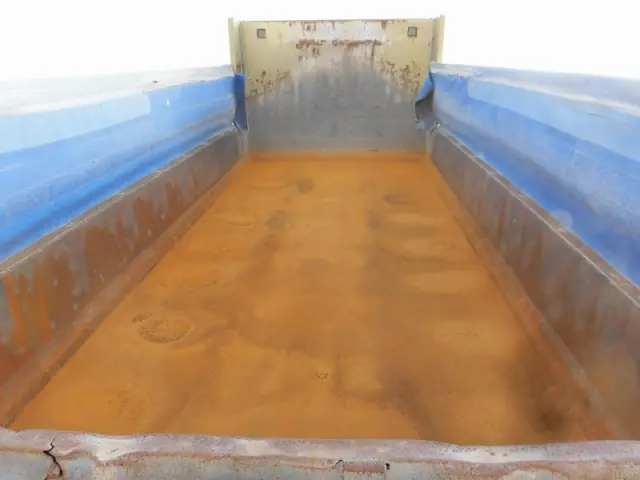 日野 プロフィア QPG-FS1AKDA(6x4)の写真3