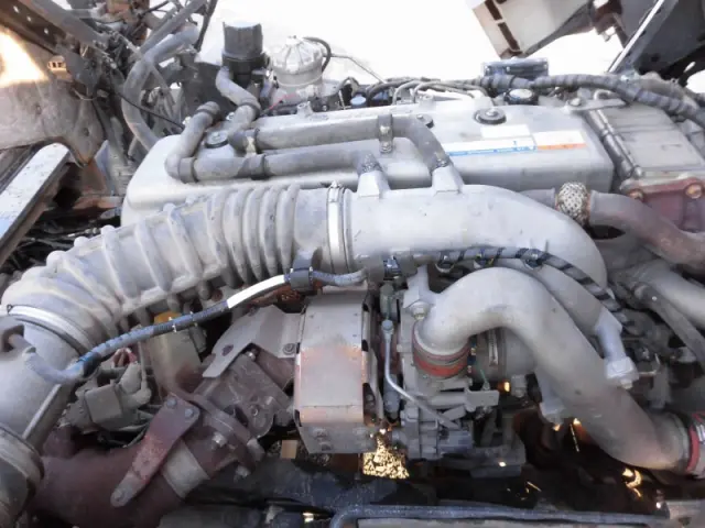 日野 プロフィア QPG-FS1AKDA(6x4)の写真8