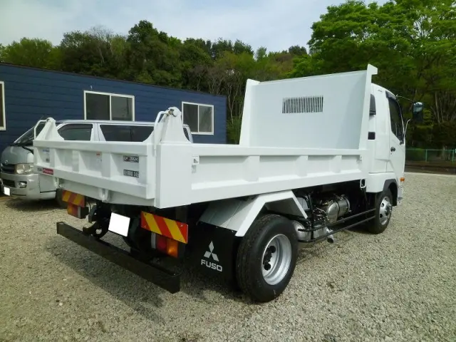 三菱 ファイター 2KG-FK62F(2WD)の写真2