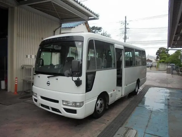 日産 シビリアン PDG-EHW41(2WD)の写真1