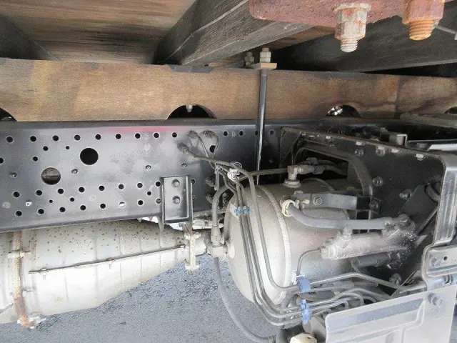 いすゞ フォワード PKG-FSR34S2(2WD)の写真9