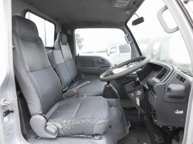 日産 アトラス PB-AKR81A(2WD)の写真7