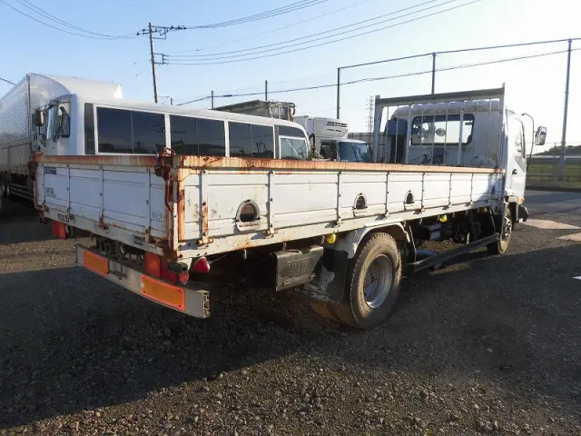 いすゞ フォワード PB-FRR35H3S(2WD)の写真2