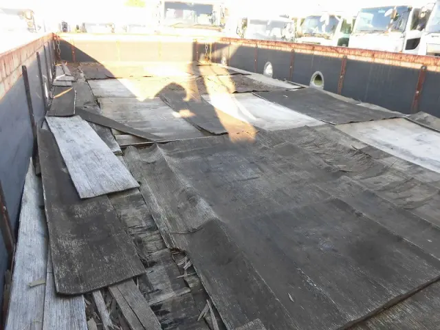 いすゞ フォワード PB-FRR35H3S(2WD)の写真4