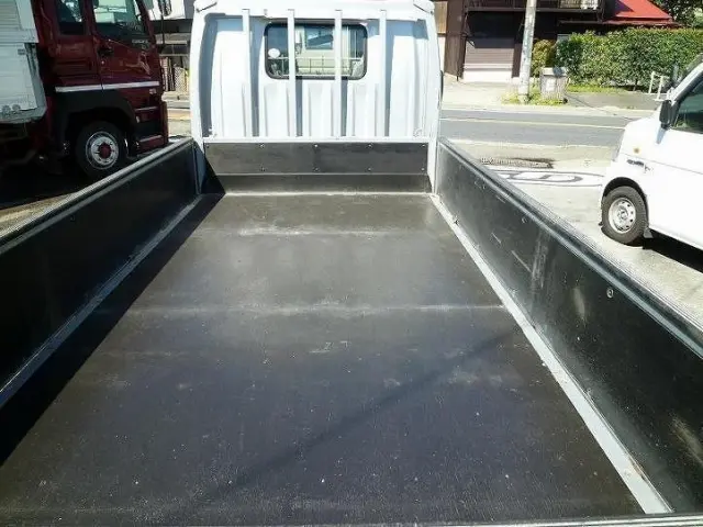 マツダ タイタン KK-WHS5T(2WD)の写真3