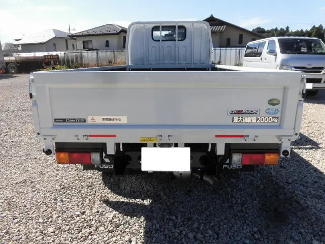 三菱 キャンター 2RG-FBA20(2WD)の写真5