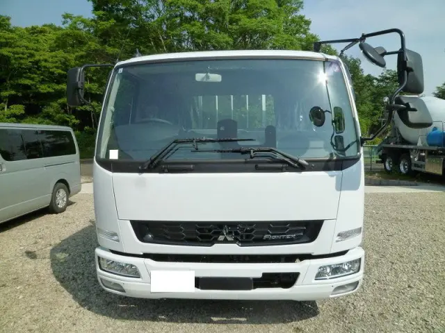 三菱 ファイター 2KG-FK62F(2WD)の写真6