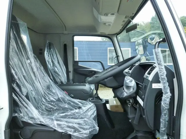 三菱 ファイター 2KG-FK62FZ(2WD)の写真7