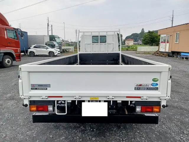 三菱 キャンター 2RG-FEA20(2WD)の写真5