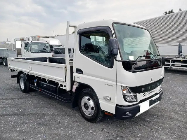 三菱 キャンター 2RG-FEA20(2WD)の写真10