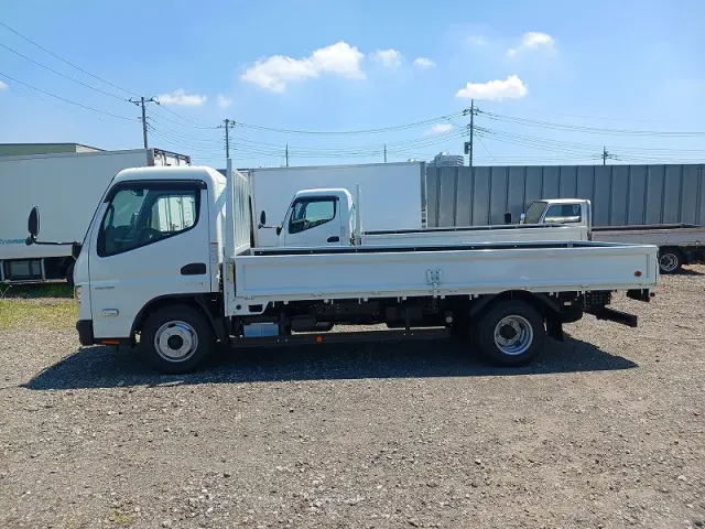 三菱 キャンター 2RG-FEA20(2WD)の写真5