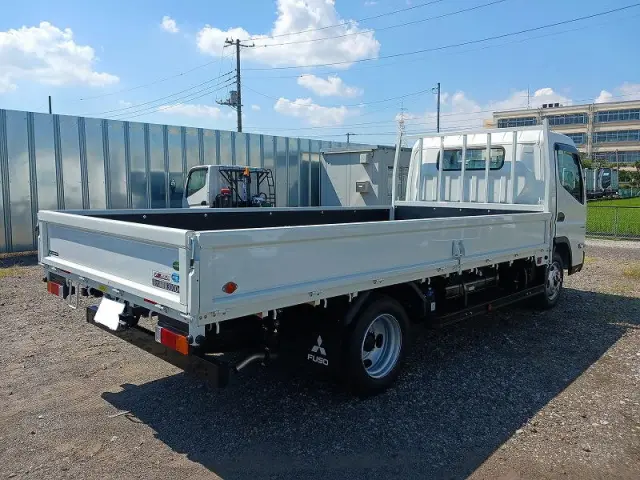 三菱 キャンター 2RG-FEB50(2WD)の写真2
