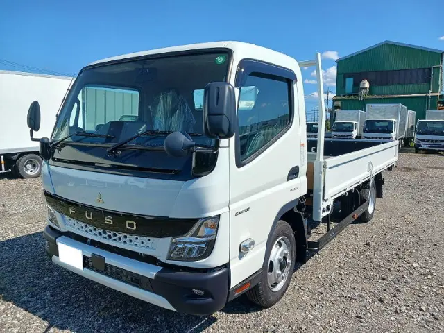 三菱 キャンター 2RG-FEB50(2WD)の写真1