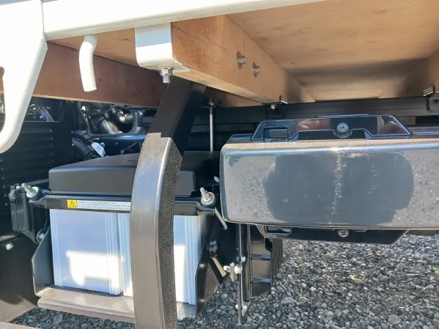 三菱 キャンター 2RG-FEB50(2WD)の写真19