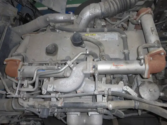 いすゞ ギガ PJ-CXZ77K6(6x4)の写真8