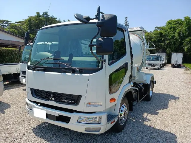 三菱 ファイター 2KG-FK72F(2WD)の写真1
