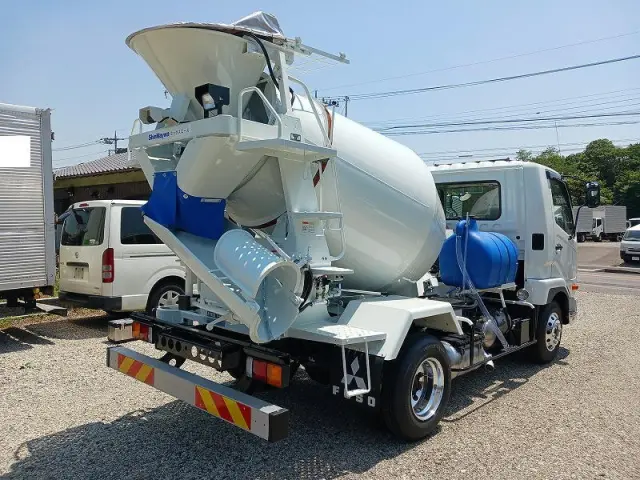 三菱 ファイター 2KG-FK72F(2WD)の写真2