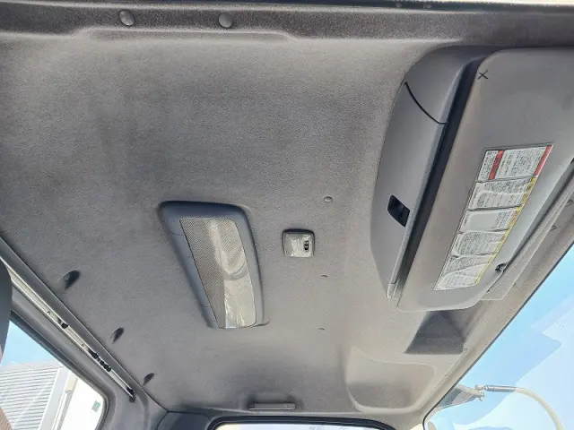 いすゞ フォワード LKG-FTR90S2(2WD)の写真20