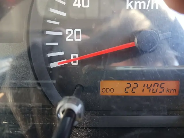 いすゞ フォワード LKG-FTR90S2(2WD)の写真21