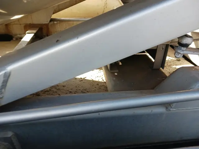 いすゞ フォワード LKG-FTR90S2(2WD)の写真26