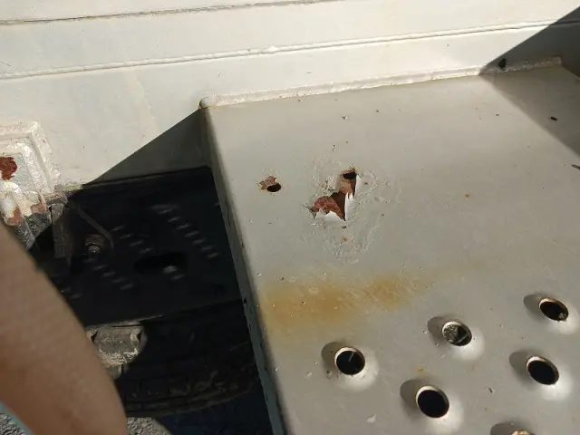 いすゞ フォワード LKG-FTR90S2(2WD)の写真33