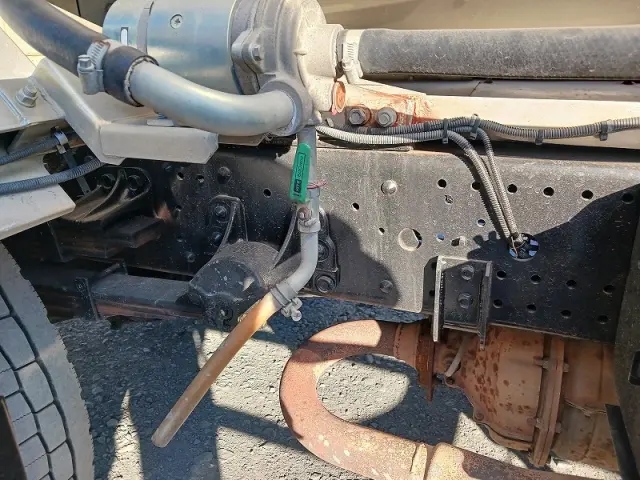 いすゞ フォワード LKG-FTR90S2(2WD)の写真45