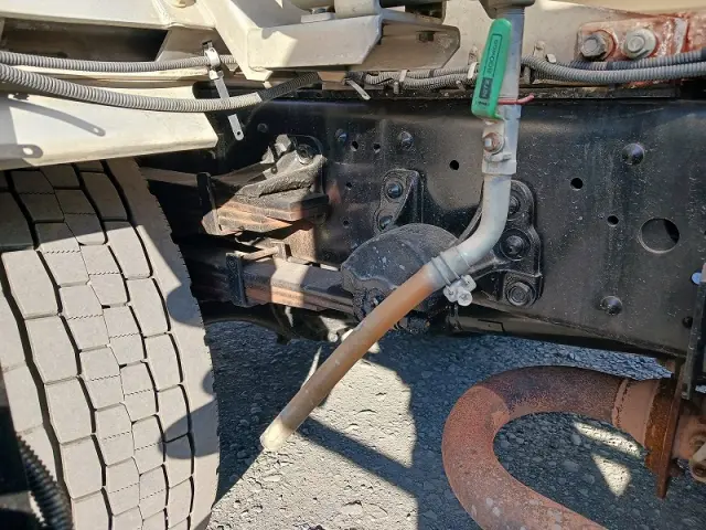 いすゞ フォワード LKG-FTR90S2(2WD)の写真47