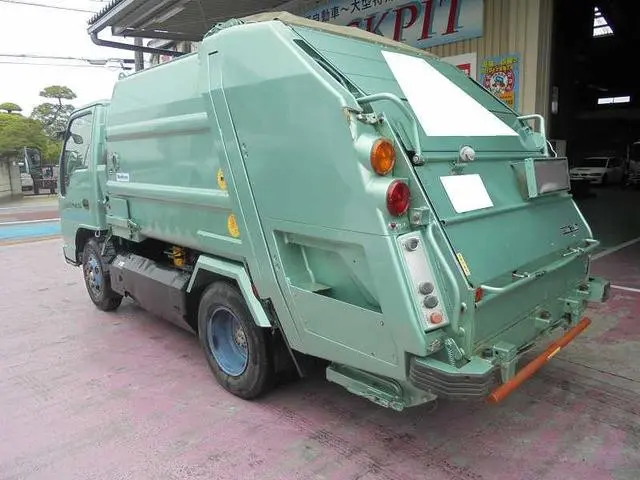 日産 アトラス KR-AKR81EP改(2WD)の写真2