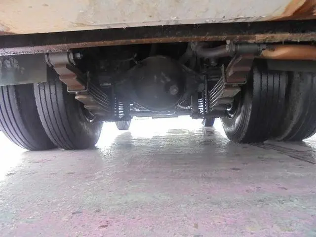 日産 アトラス KR-AKR81EP改(2WD)の写真9