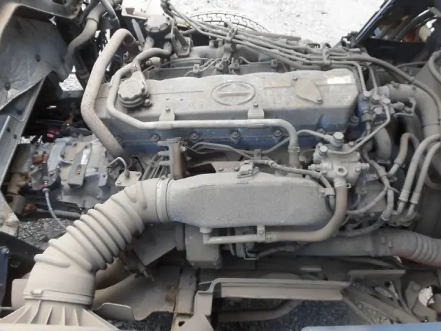 日野 プロフィア KS-FR2PWJA(6x2)の写真8