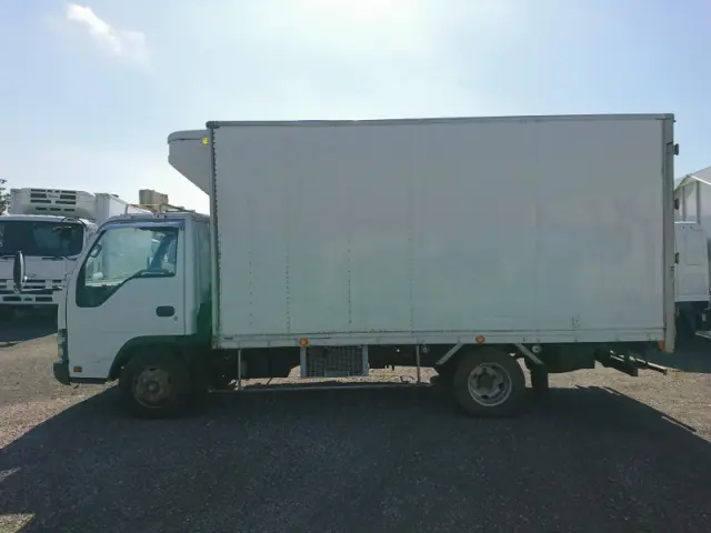 いすゞ エルフ PB-NPR81AN(2WD)の写真5