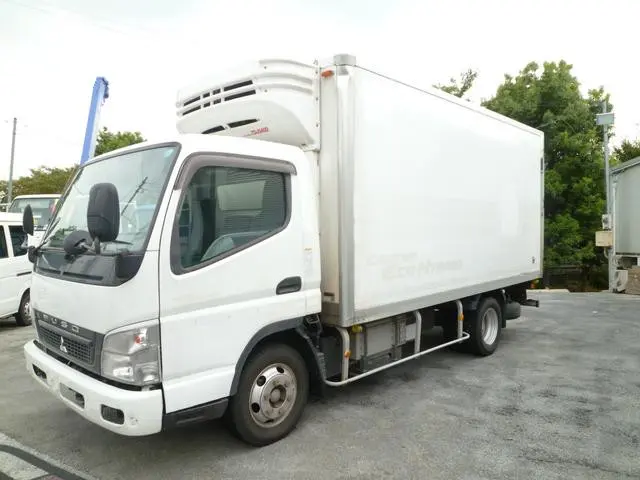 三菱 キャンター BJG-FE84BV(2WD)の写真1
